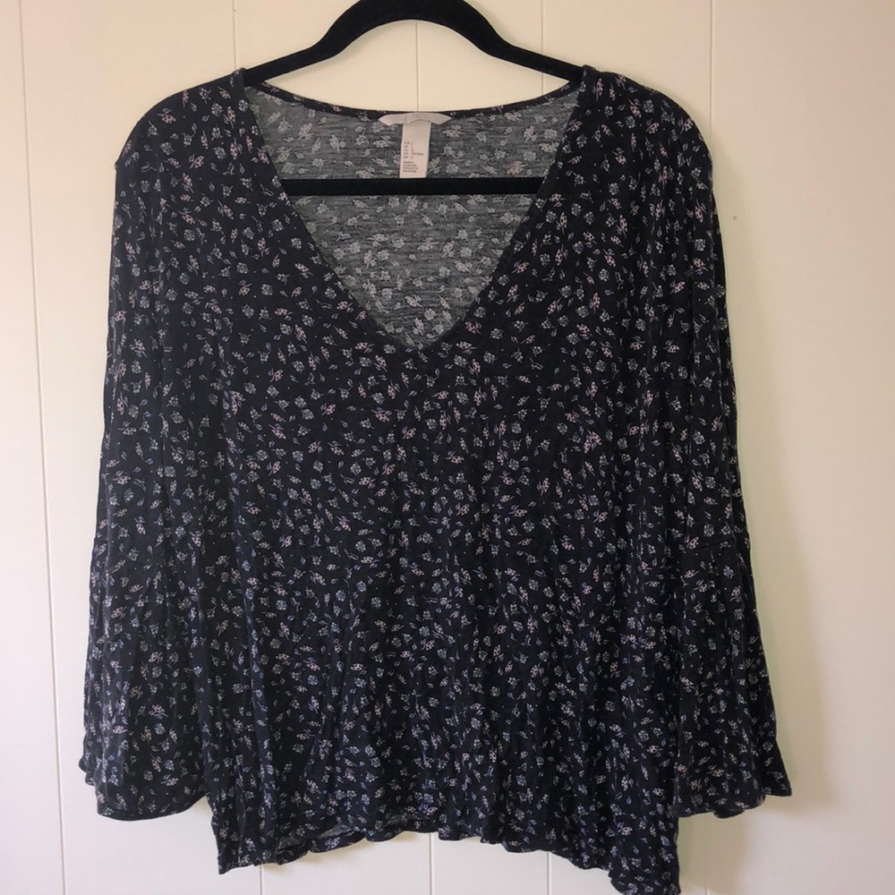 H&M V-Neck Blouse!